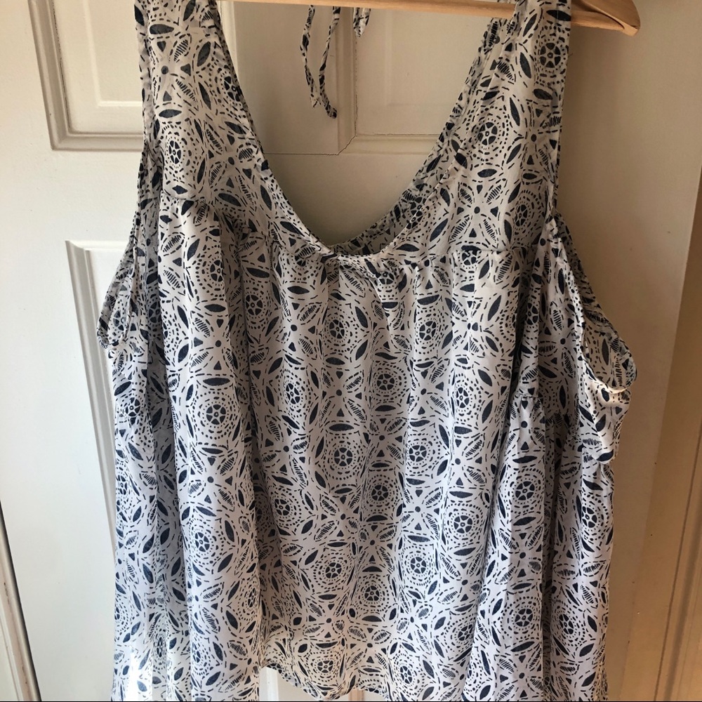 Abercrombie & Fitch cold-shoulder blouse